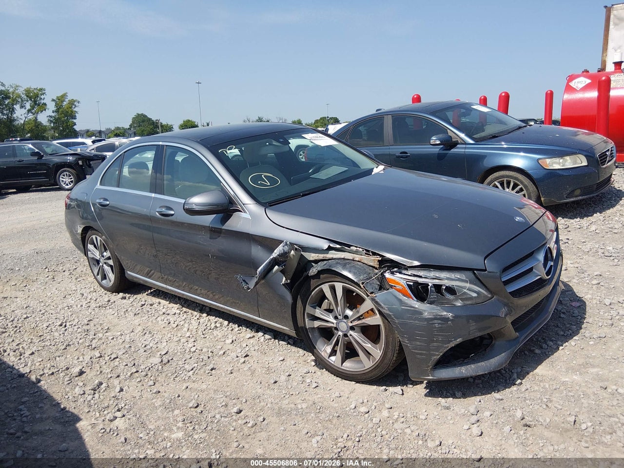 55SWF4JB4HU****** · 2017 MERCEDES-BENZ C 300