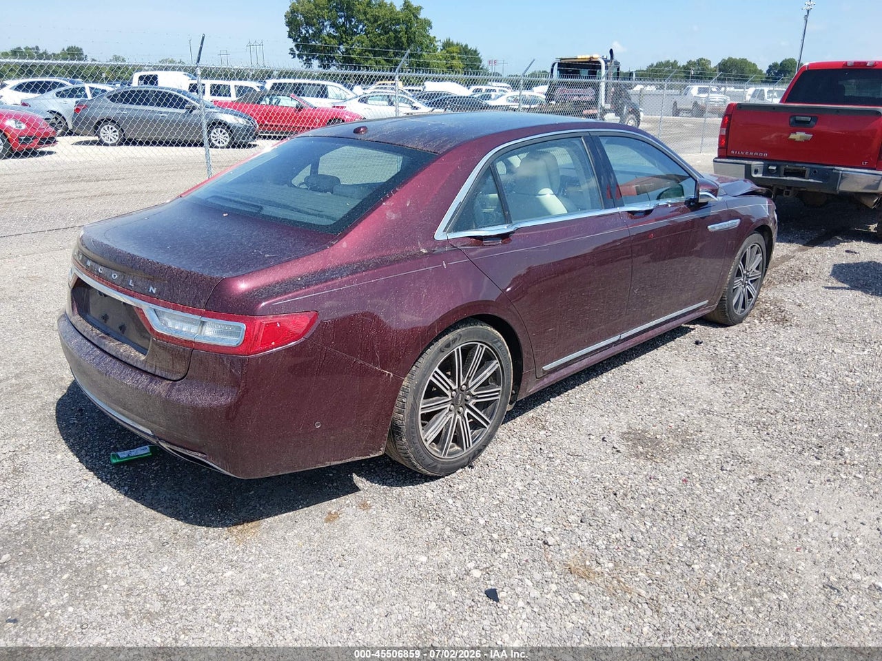 2017 LINCOLN CONTINENTAL RESERVE · 4/11