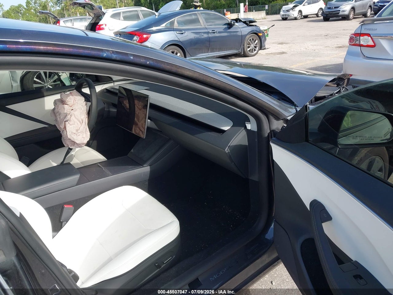 2025 TESLA MODEL 3 LONG RANGE REAR-WHEEL DRIVE/STANDARD REAR-WHEEL DRIVE · 5/9