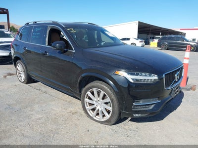 YV4A22PK8J1****** · 2018 VOLVO XC90 T6 MOMENTUM