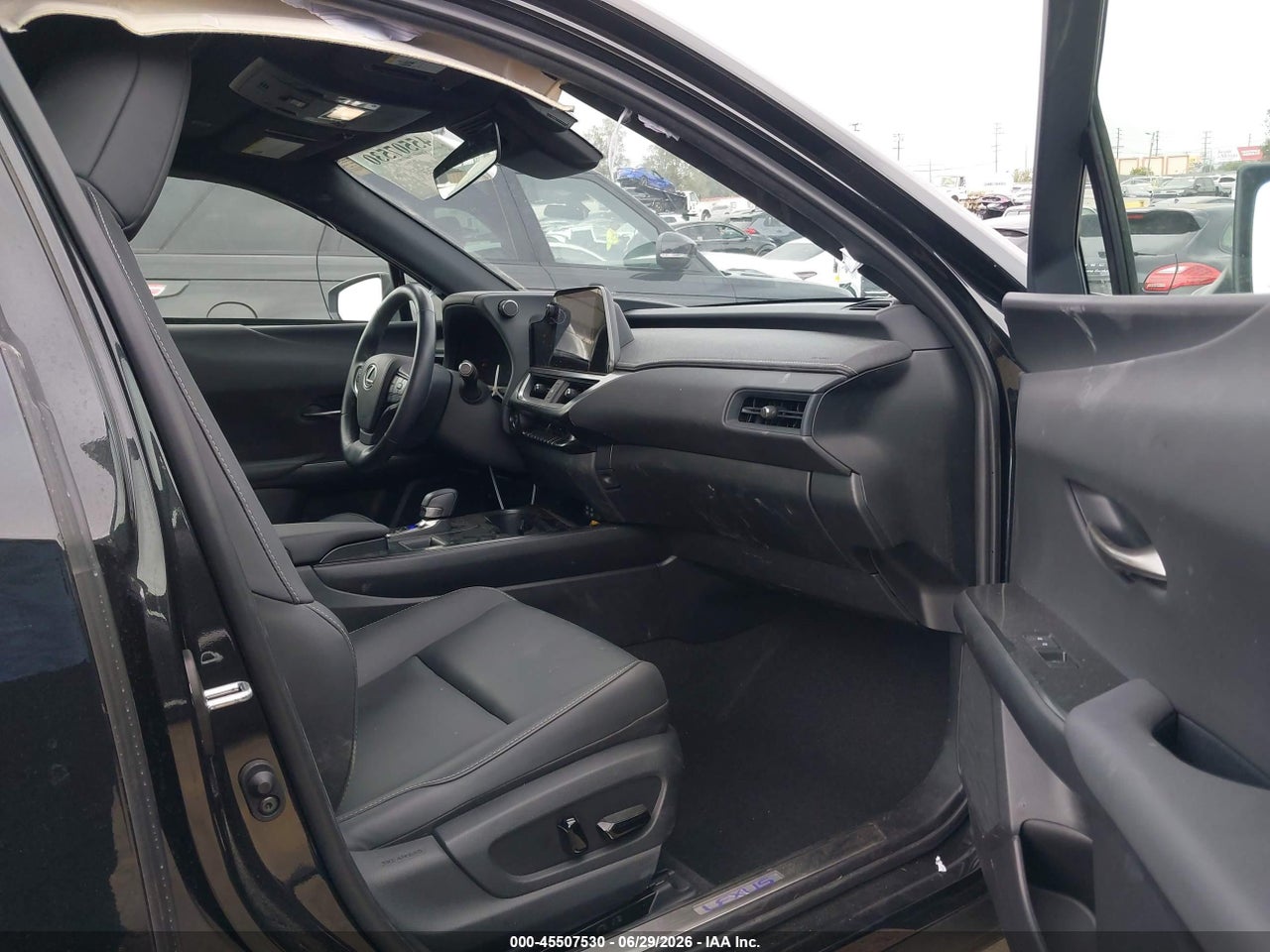 2025 LEXUS UX 300H · 5/10