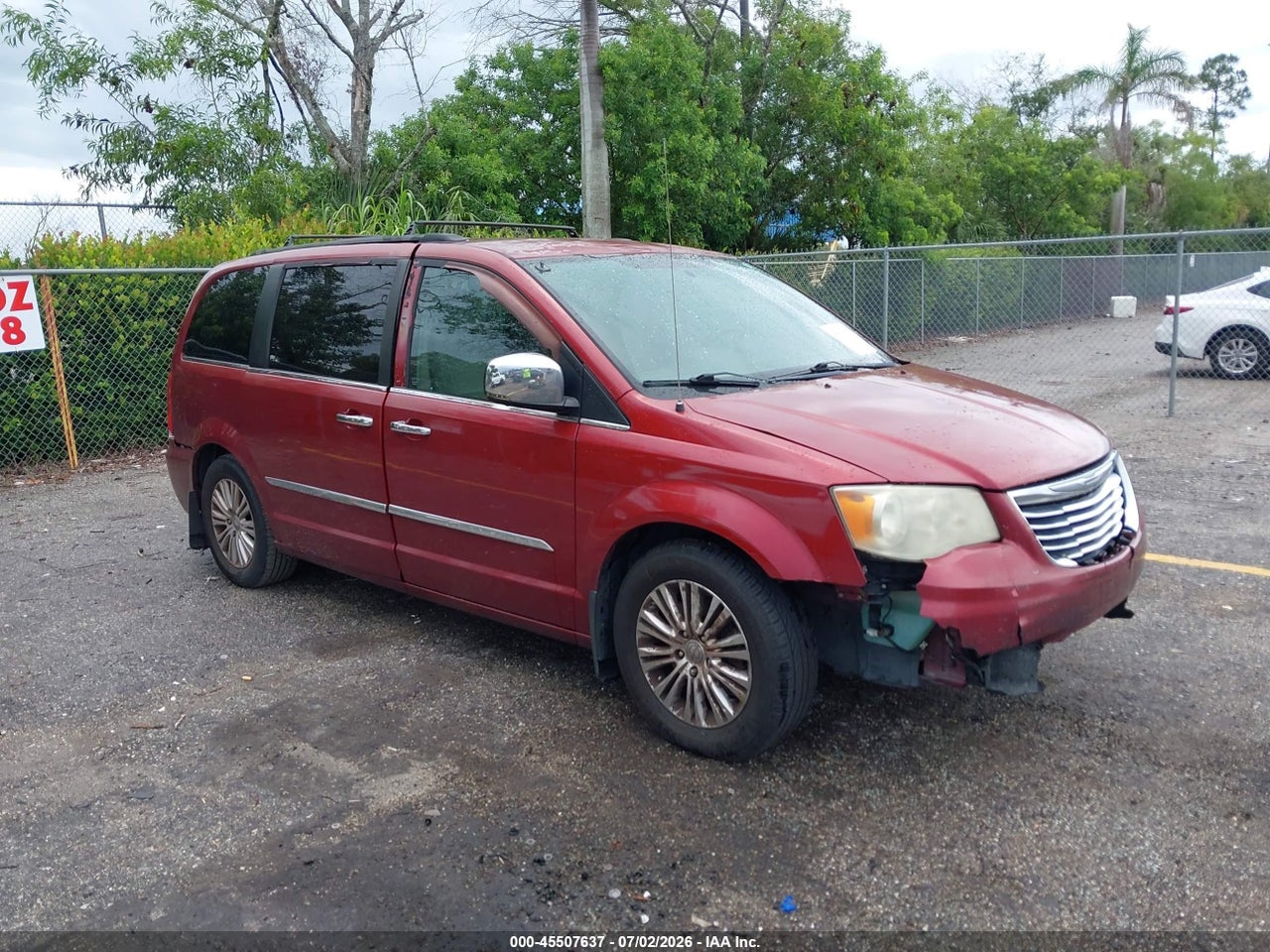 2C4RC1CG7DR****** · 2013 CHRYSLER TOWN &amp; COUNTRY TOURING-L