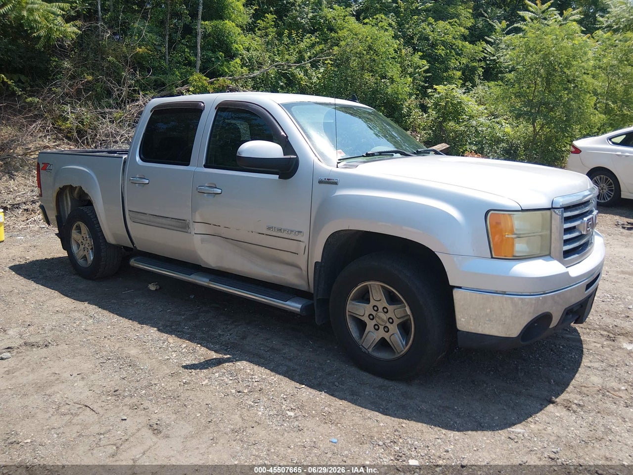 3GTRKVE36AG****** · 2010 GMC SIERRA 1500 SLE