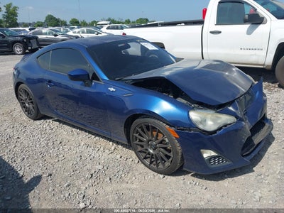 JF1ZNAA18D2****** · 2013 SCION FR-S