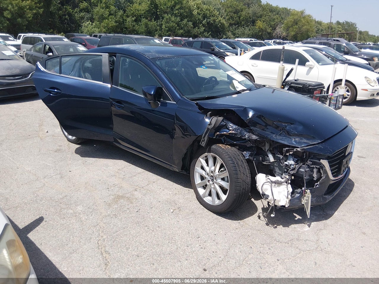 JM1BN1W30H1****** · 2017 MAZDA MAZDA3 GRAND TOURING