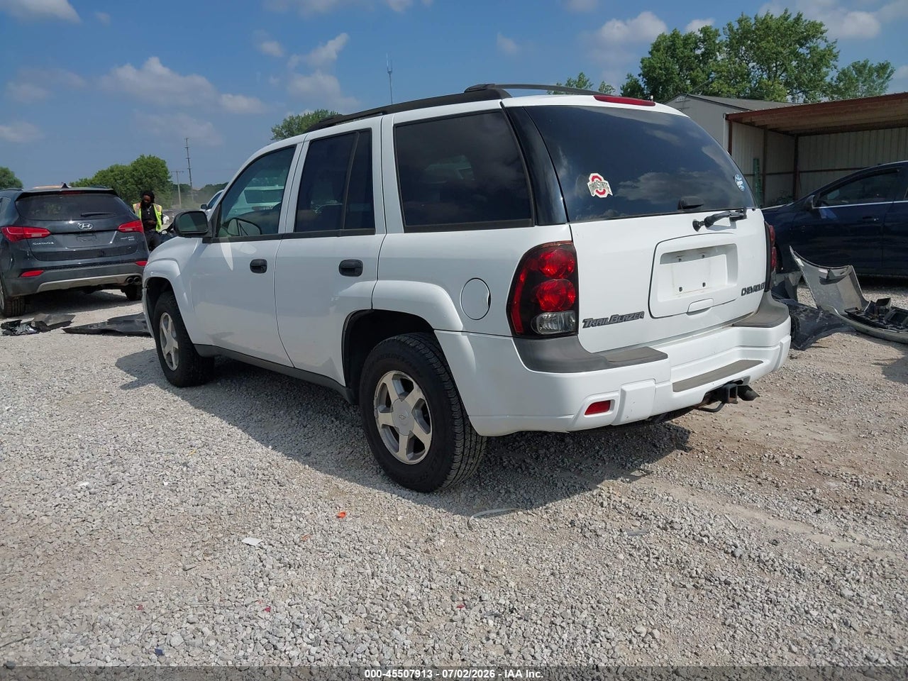 2004 CHEVROLET TRAILBLAZER LS · 3/11