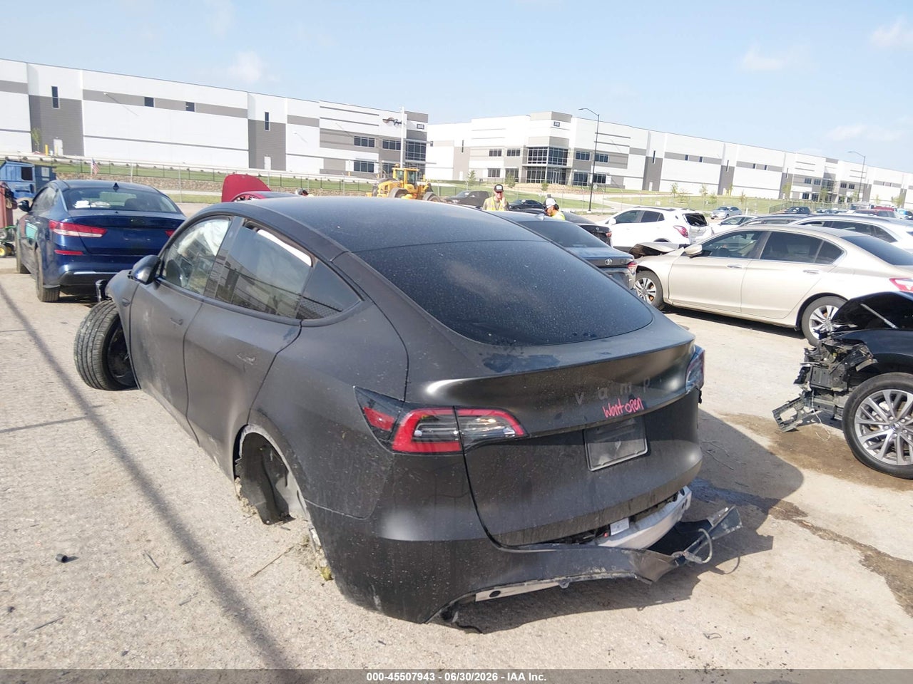 2022 TESLA MODEL Y LONG RANGE DUAL MOTOR ALL-WHEEL DRIVE · 3/9