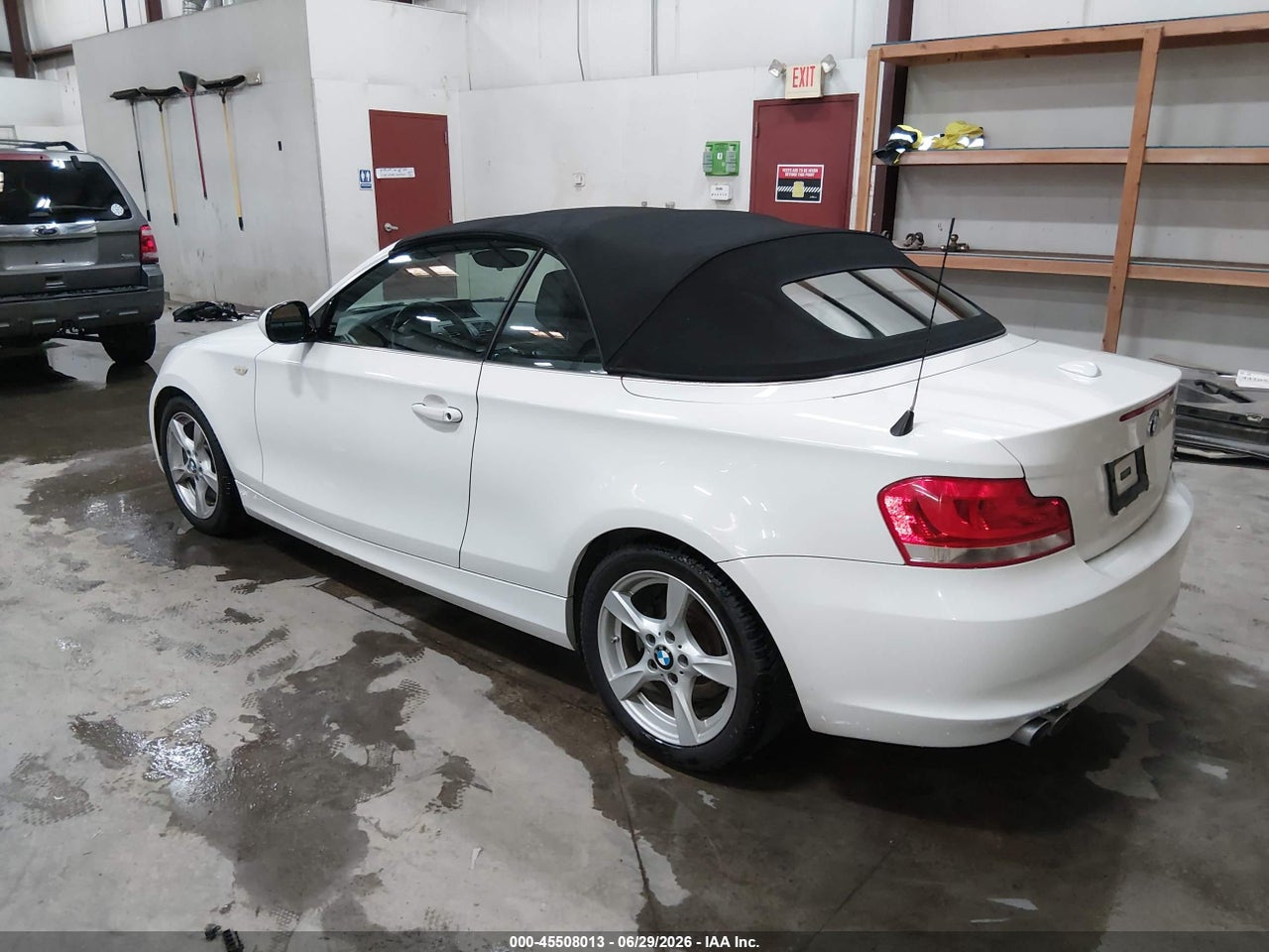 2013 BMW 128I   · 3/11