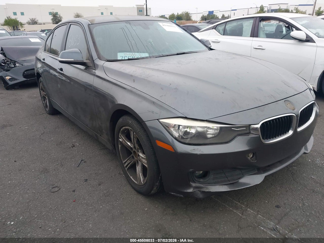 WBA3B1C52DF****** · 2013 BMW 320I