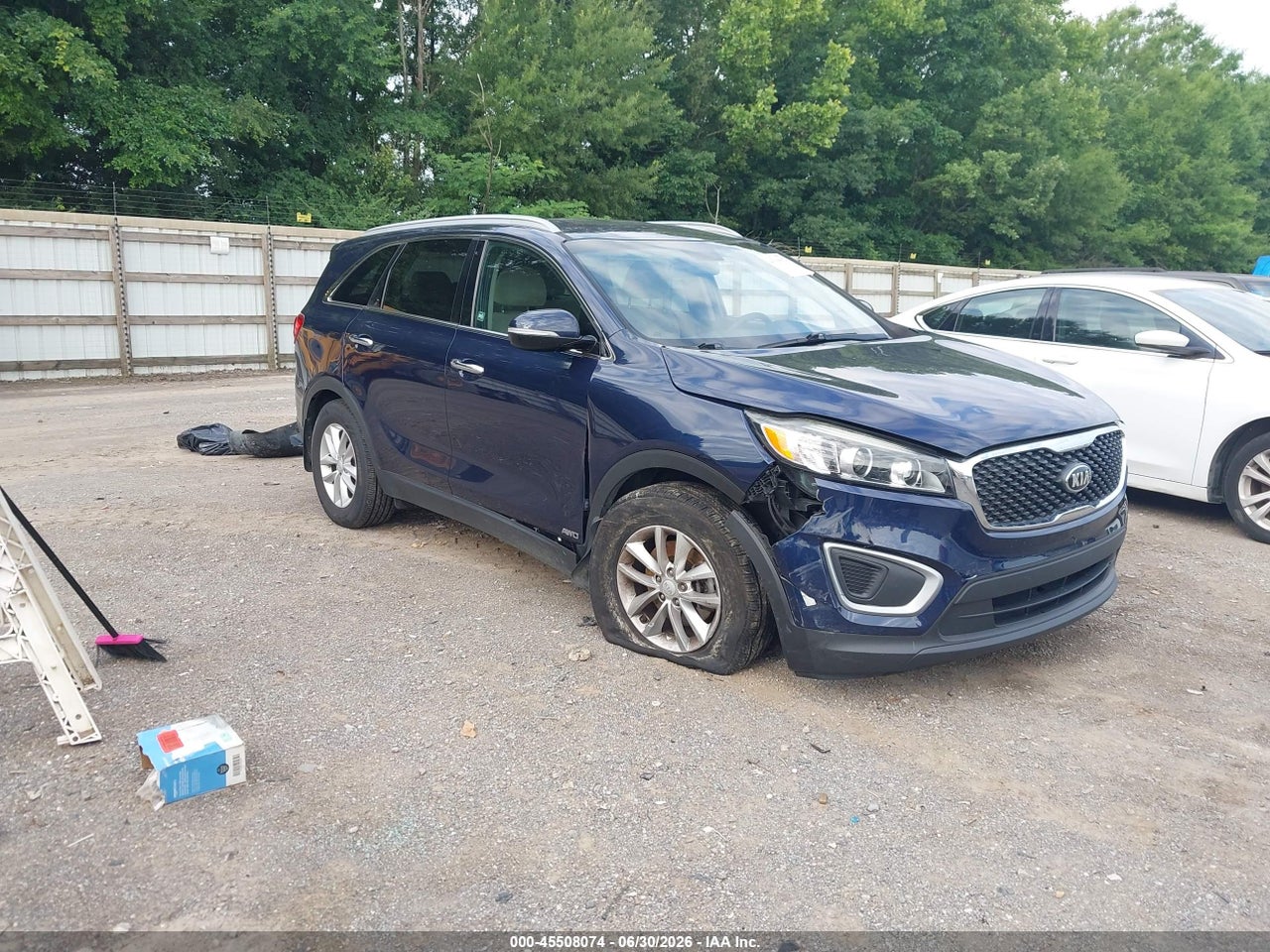 5XYPGDA30JG****** · 2018 KIA SORENTO 2.4L LX