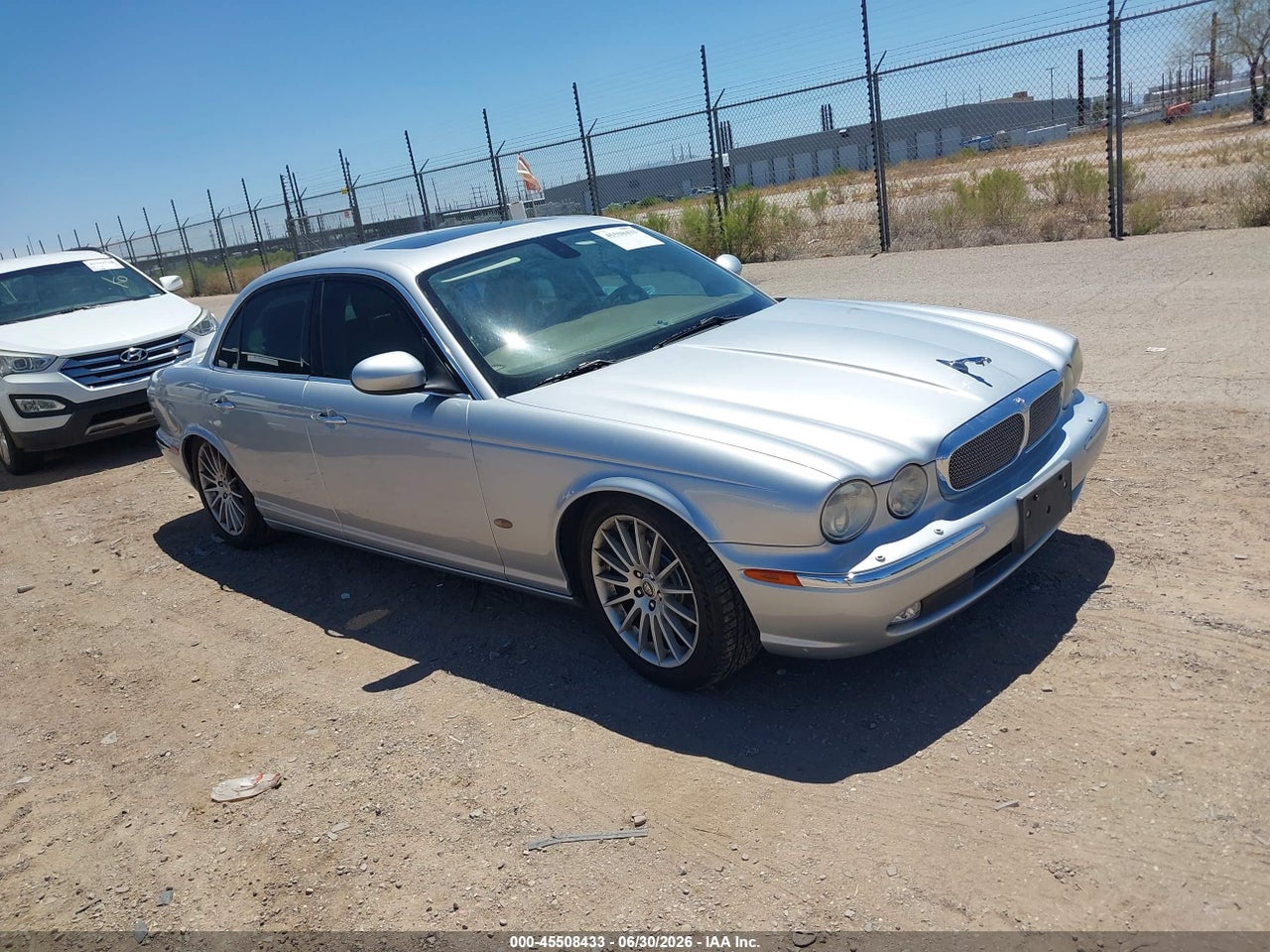 SAJWA71B16S****** · 2006 JAGUAR XJ XJ8