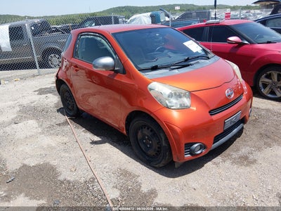 2014 SCION IQ