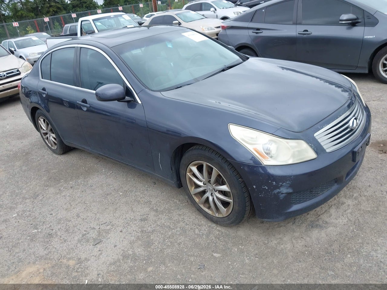 JNKBV61E47M****** · 2007 INFINITI G35 JOURNEY