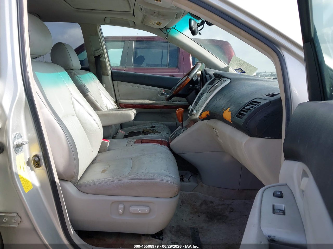2005 LEXUS RX 330   · 5/11