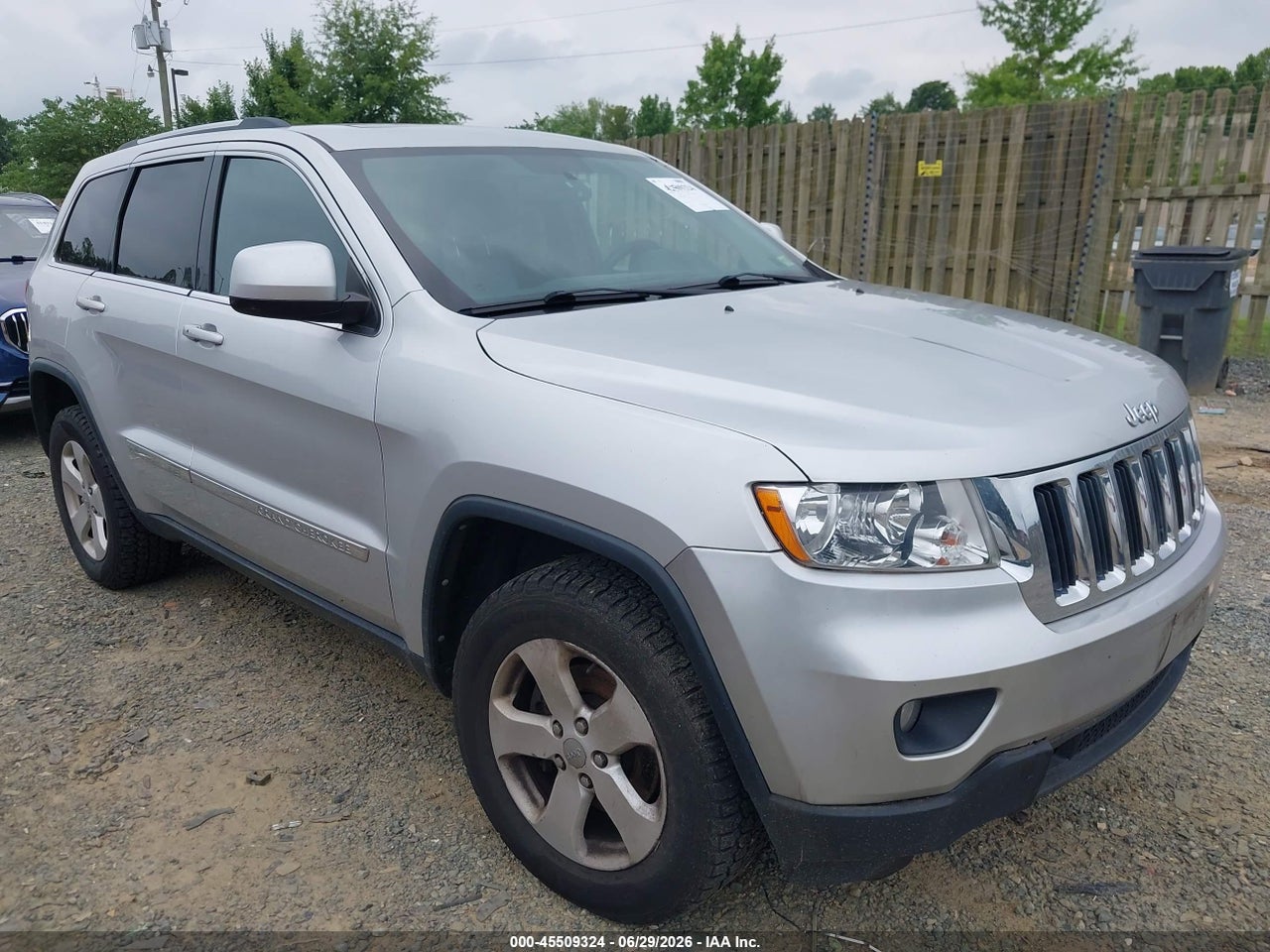 1C4RJFAGXDC****** · 2013 JEEP GRAND CHEROKEE LAREDO