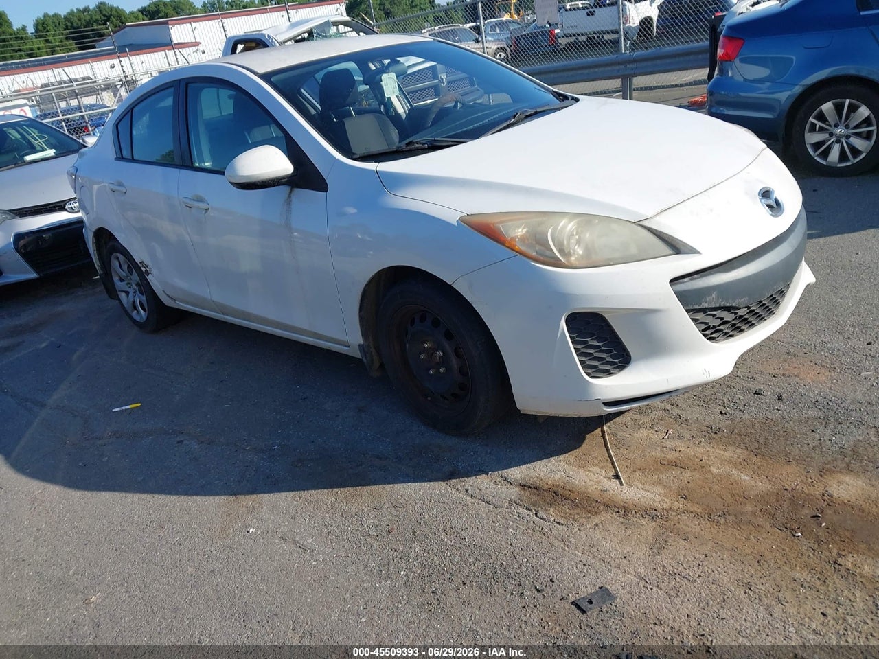JM1BL1TF0D1****** · 2013 MAZDA MAZDA3 I SV