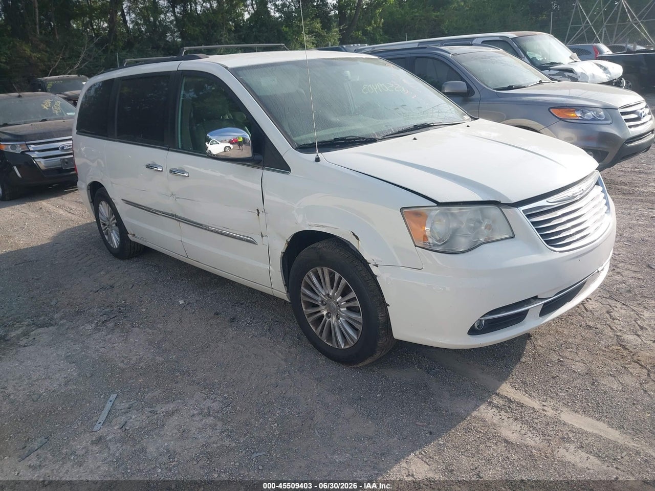 2C4RC1CG3DR****** · 2013 CHRYSLER TOWN &amp; COUNTRY TOURING-L