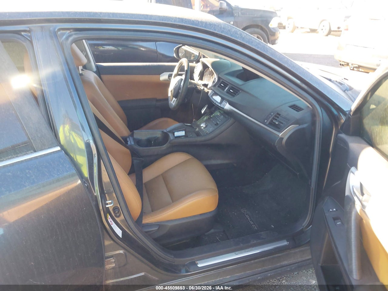 2011 LEXUS CT 200H PREMIUM · 5/11