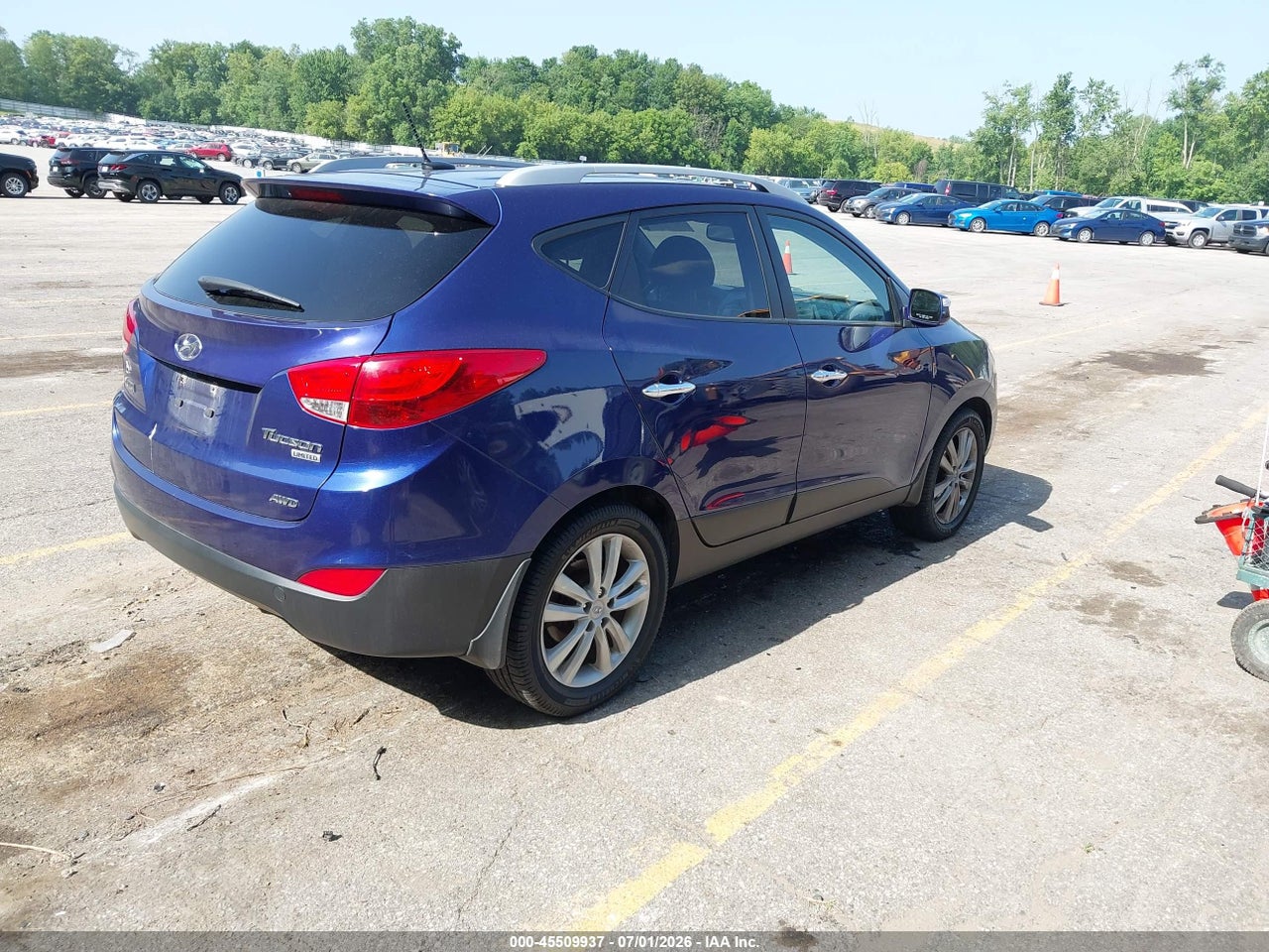2013 HYUNDAI TUCSON LIMITED · 4/11