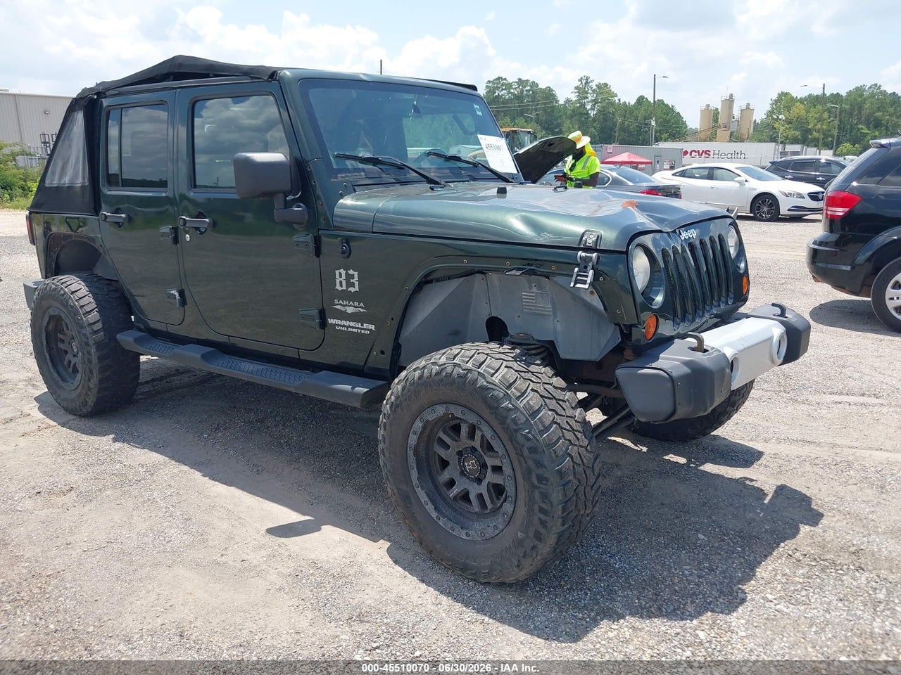 1J4BA5H18AL****** · 2010 JEEP WRANGLER UNLIMITED SAHARA