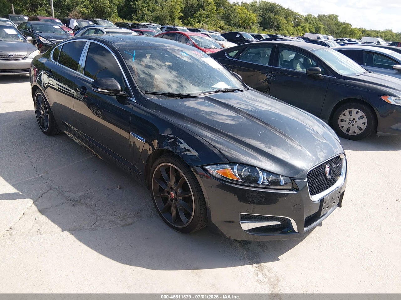 SAJWJ0EF4E8****** · 2014 JAGUAR XF V6 SC