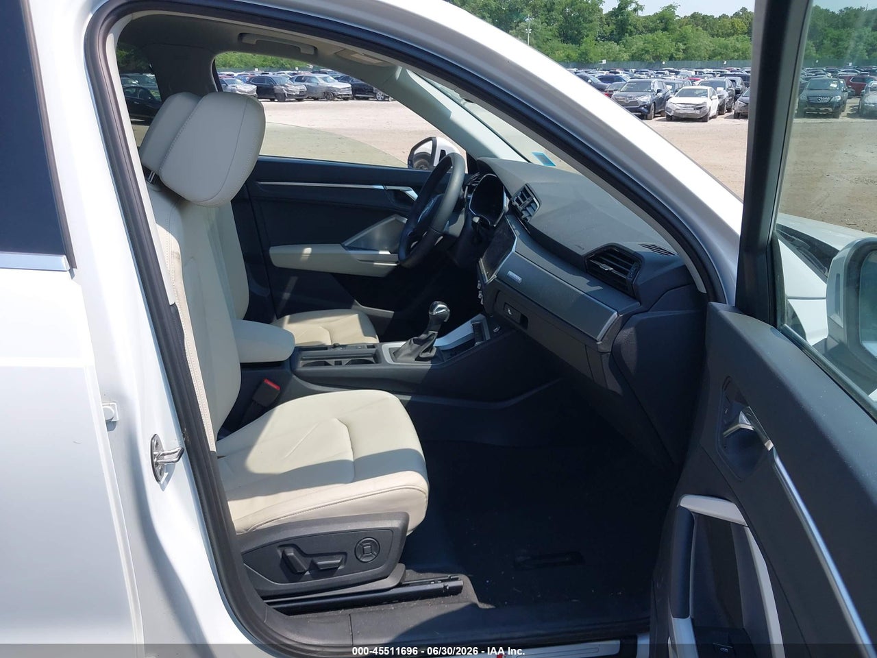 2024 AUDI Q3 PREMIUM PLUS 45 TFSI S LINE QUATTRO TIPTRONIC · 5/10