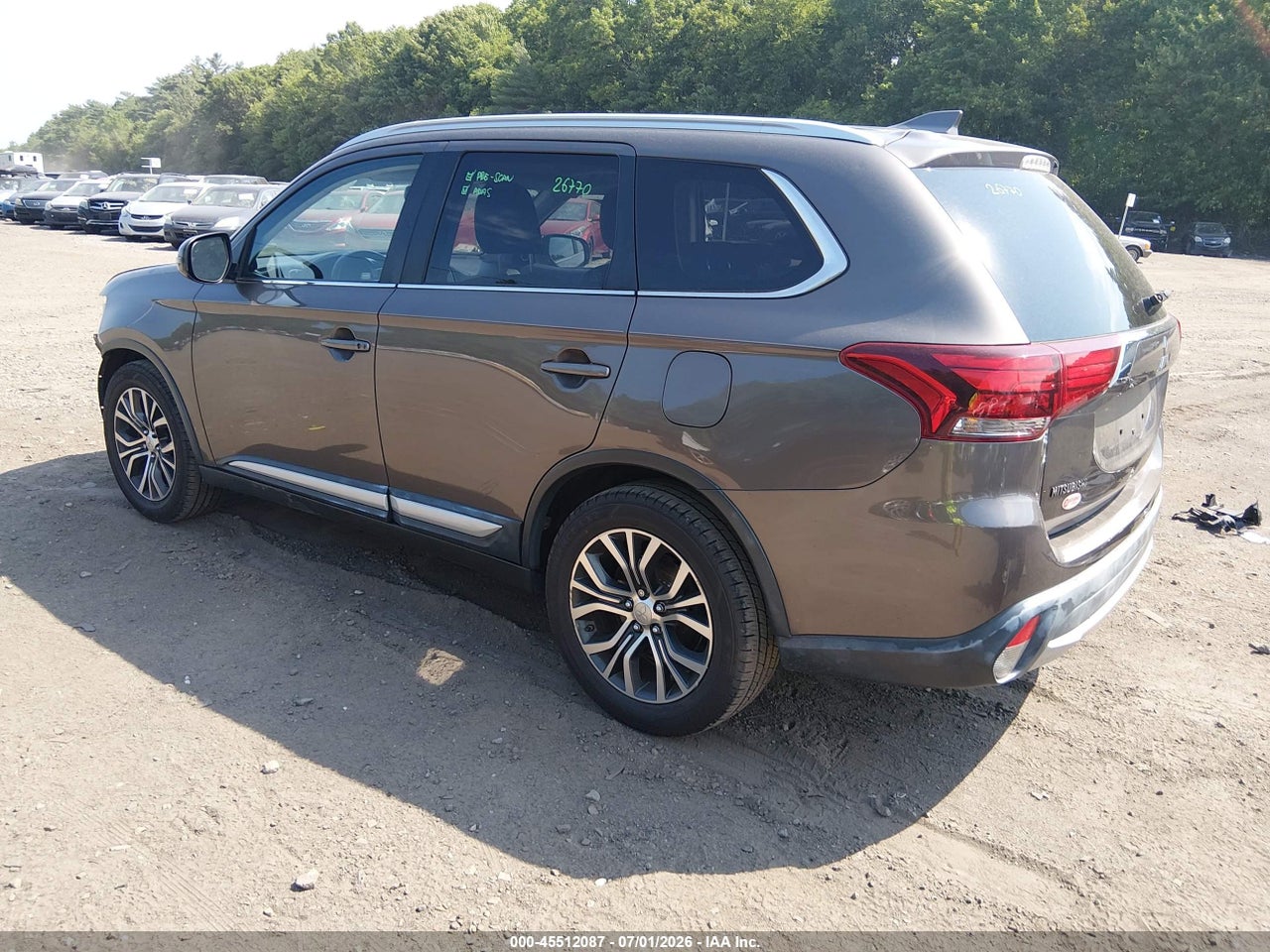 2017 MITSUBISHI OUTLANDER SE/SEL · 3/11