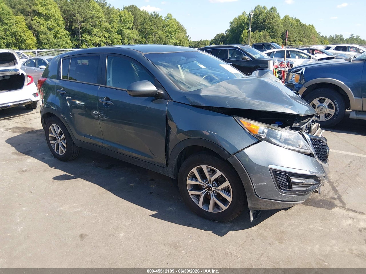 KNDPB3AC7F7****** · 2015 KIA SPORTAGE LX