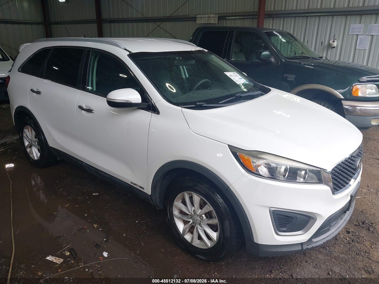 5XYPGDA57GG****** · 2016 KIA SORENTO 3.3L LX