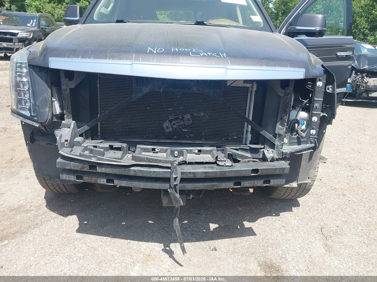 2016 CADILLAC ESCALADE PLATINUM · 6/11