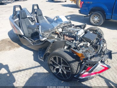 2016 POLARIS SLINGSHOT SL