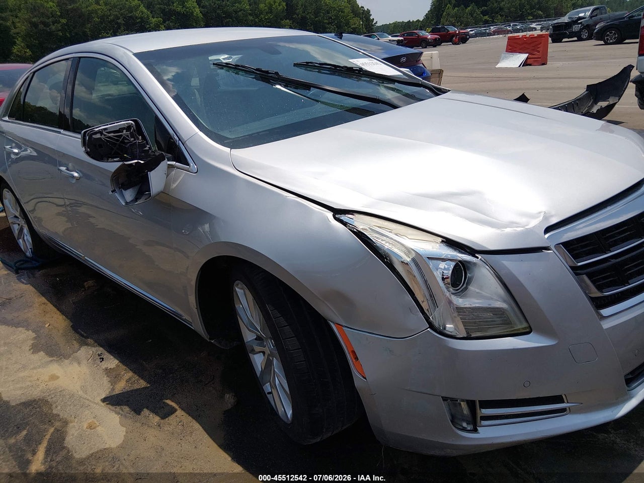 2016 CADILLAC XTS LUXURY COLLECTION · 6/10