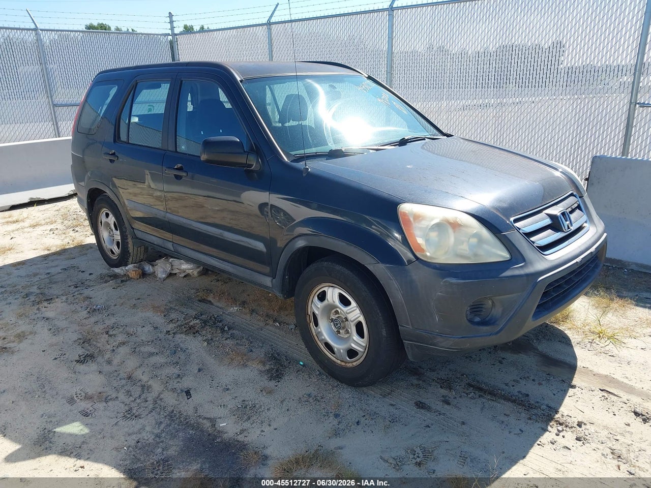 SHSRD68505U****** · 2005 HONDA CR-V LX