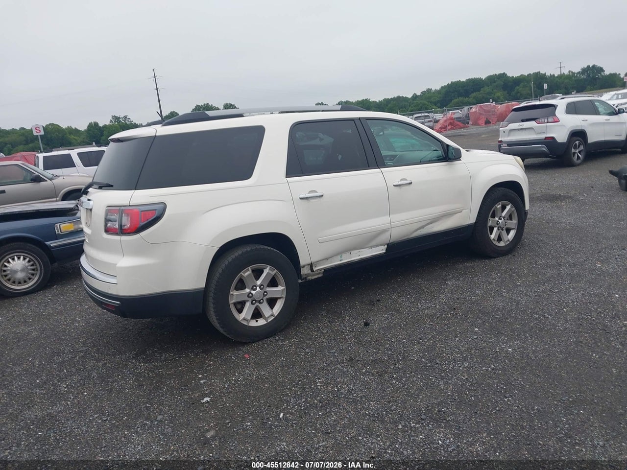 2015 GMC ACADIA SLE-2 · 4/11