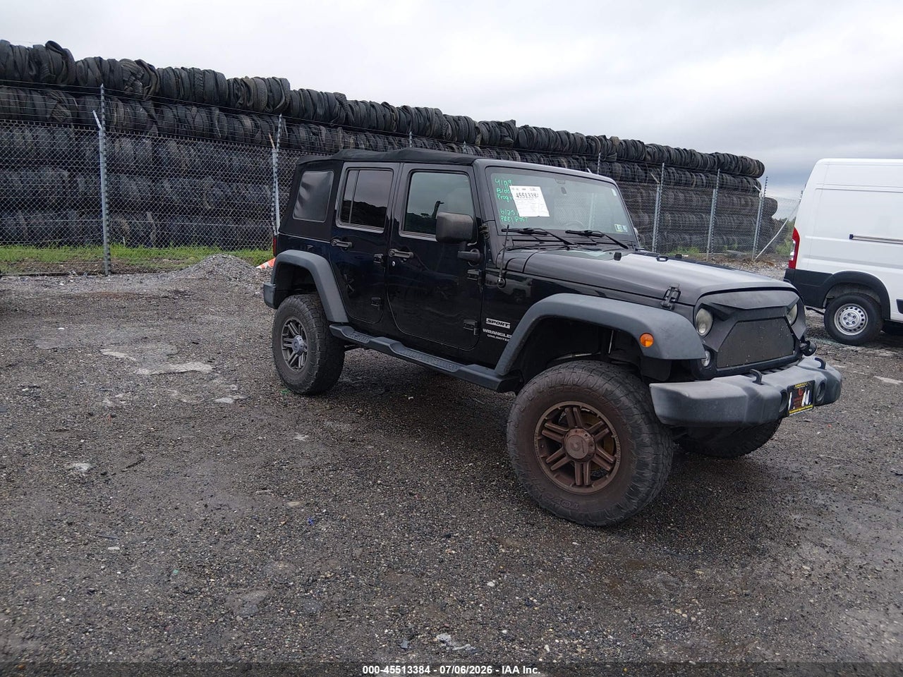 1C4BJWDG8HL****** · 2017 JEEP WRANGLER UNLIMITED SPORT