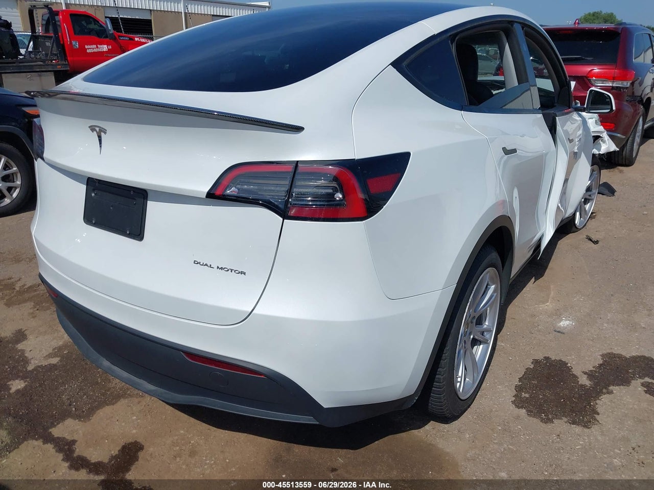 2024 TESLA MODEL Y LONG RANGE DUAL MOTOR ALL-WHEEL DRIVE · 4/10