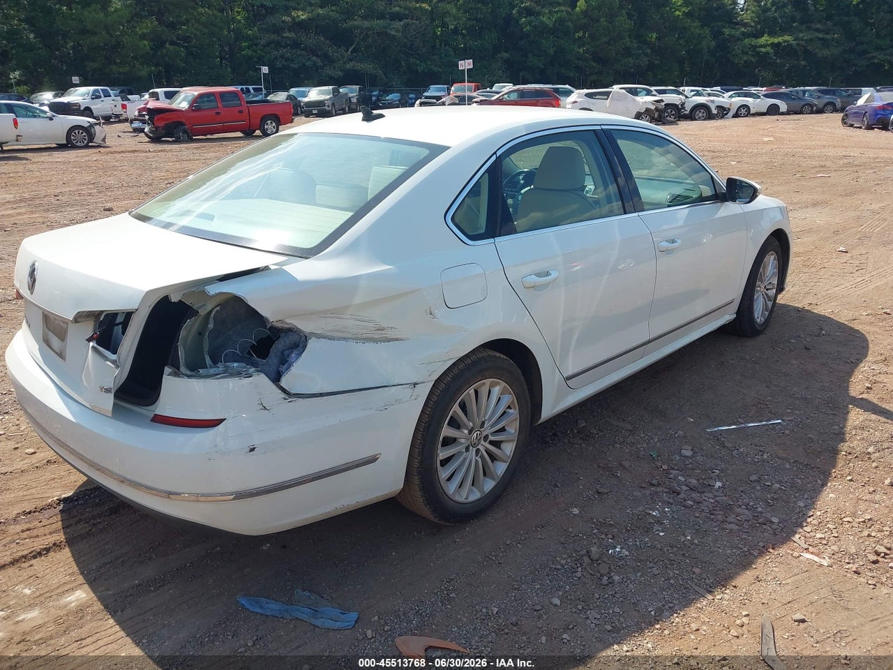 2016 VOLKSWAGEN PASSAT 1.8T SE · 4/11