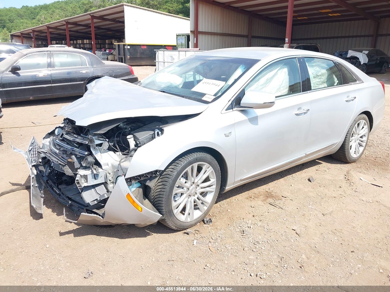 2019 CADILLAC XTS LUXURY · 2/11