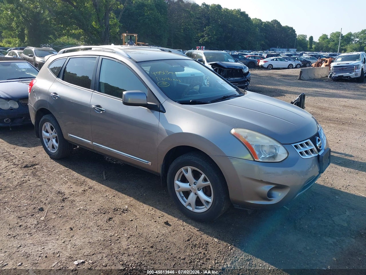 JN8AS5MV8BW****** · 2011 NISSAN ROGUE SV