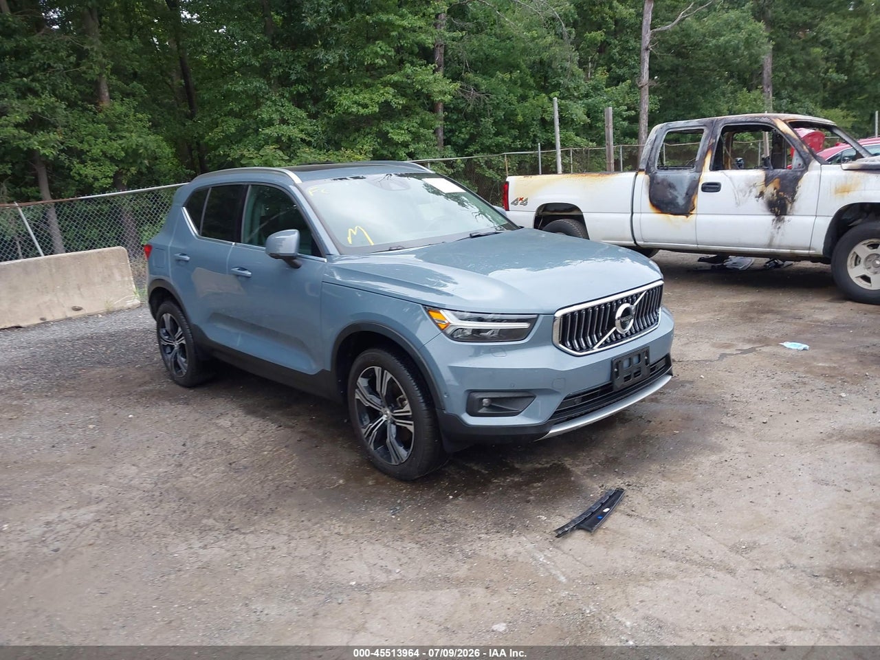 YV4162UL2L2****** · 2020 VOLVO XC40 T5 INSCRIPTION