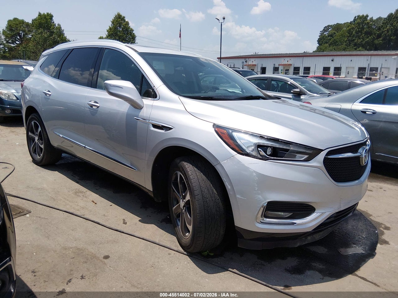 5GAERBKW7LJ****** · 2020 BUICK ENCLAVE FWD ESSENCE