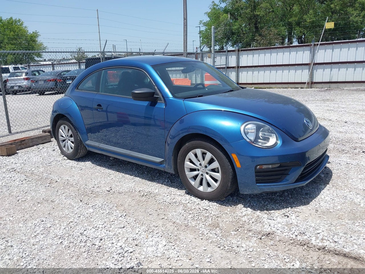 3VWF17AT7HM****** · 2017 VOLKSWAGEN BEETLE #PINKBEETLE/1.8T CLASSIC/1.8T S