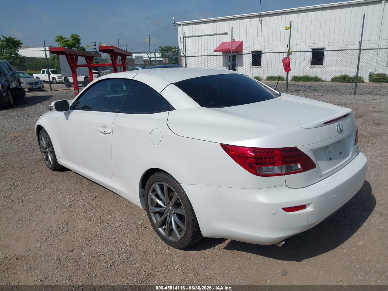 2015 LEXUS IS 250C   · 3/8