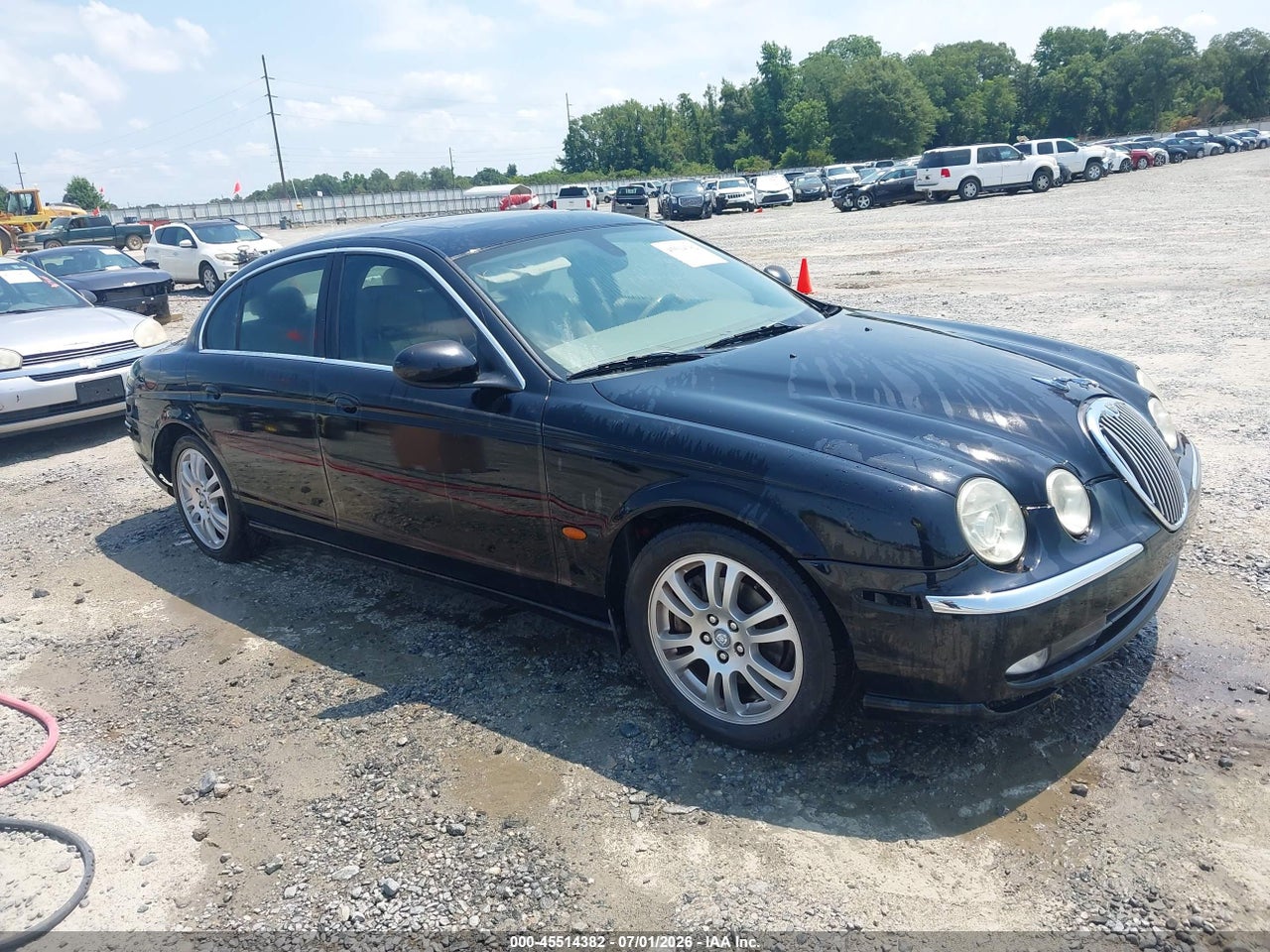 SAJEA01U33H****** · 2003 JAGUAR S-TYPE 4.2L V8