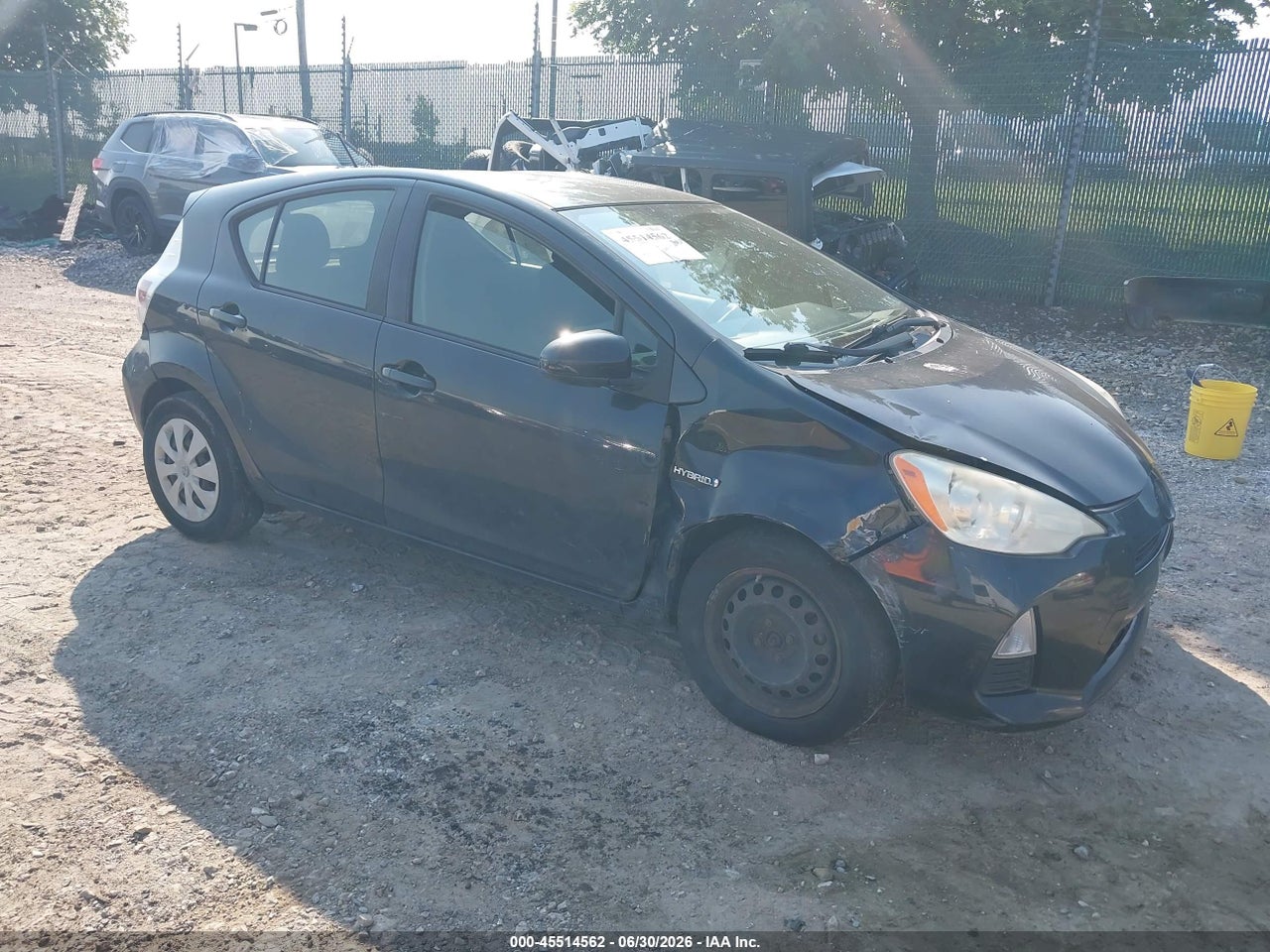 JTDKDTB31C1****** · 2012 TOYOTA PRIUS C TWO