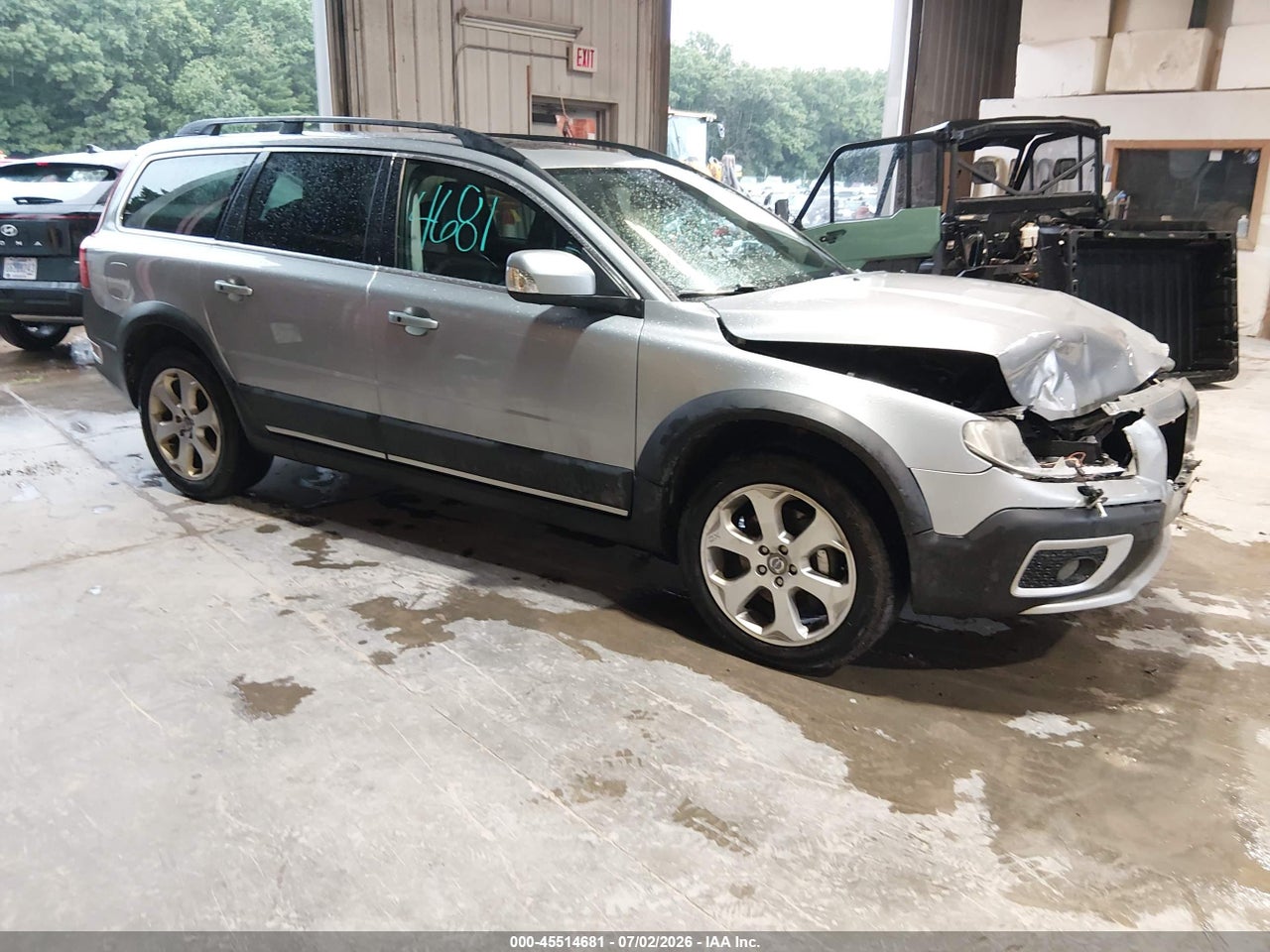 YV4992BZ1A1****** · 2010 VOLVO XC70 T6