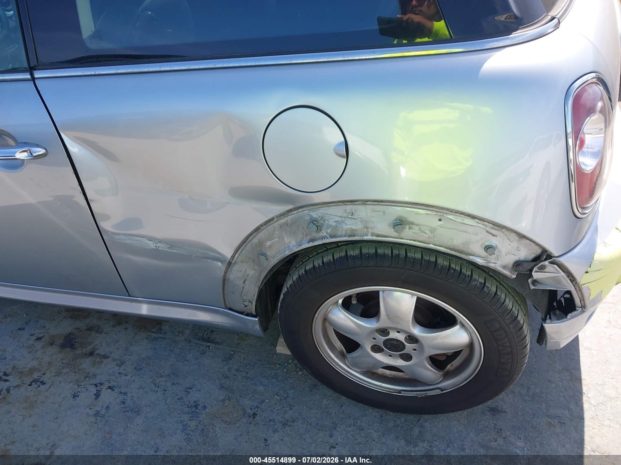 2011 MINI COOPER · 6/11