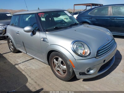 WMWSU3C52BT****** · 2011 MINI COOPER