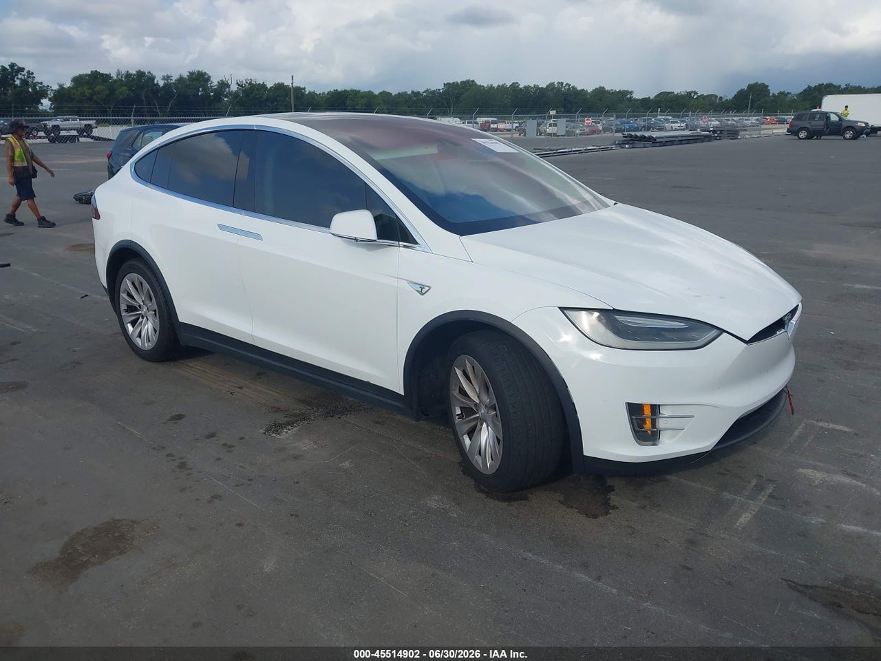 5YJXCBE26GF****** · 2016 TESLA MODEL X 60D/70D/75D/90D/P100D