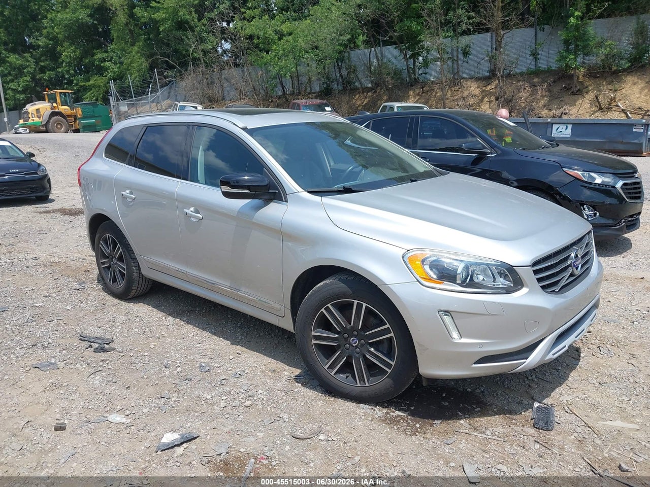 YV440MRR1H2****** · 2017 VOLVO XC60 T5 DYNAMIC